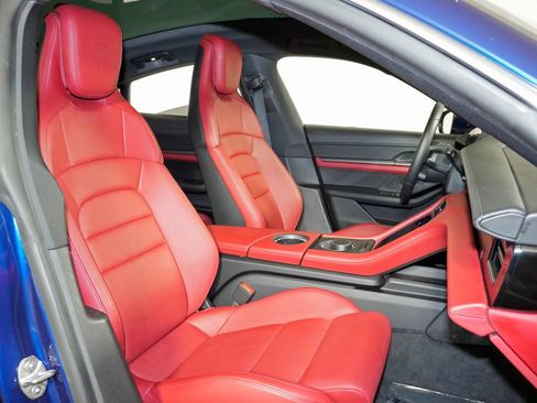 Certified 2022 Porsche Taycan 4S AWD/4WD image 45