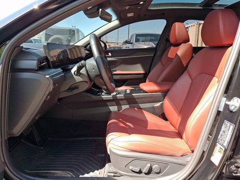Used 2025 Kia K5 GT-Line w/ GT-Line Premium Package FWD image 24