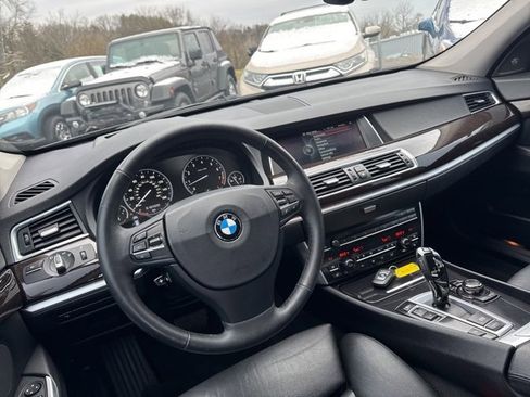 Used 2013 BMW 550i Gran Turismo image 15