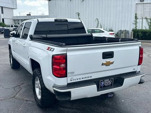 Used 2018 Chevrolet Silverado 1500 LT w/ All Star Edition AWD/4WD image 8