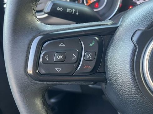 Used 2023 Jeep Gladiator Sport image 26