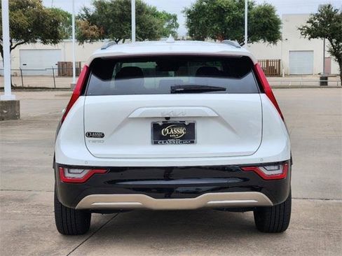Used 2023 Kia Niro Wave image 6