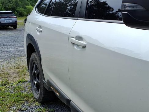 Certified 2022 Subaru Outback Wilderness w/ Wilderness Package AWD/4WD image 11