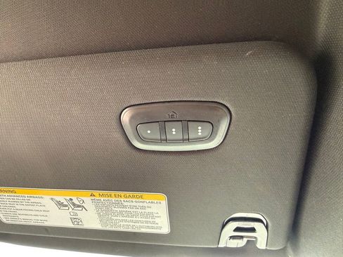 Used 2022 RAM 1500 Big Horn RWD image 32