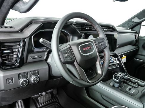 New 2026 GMC Sierra 1500 AT4X image 4