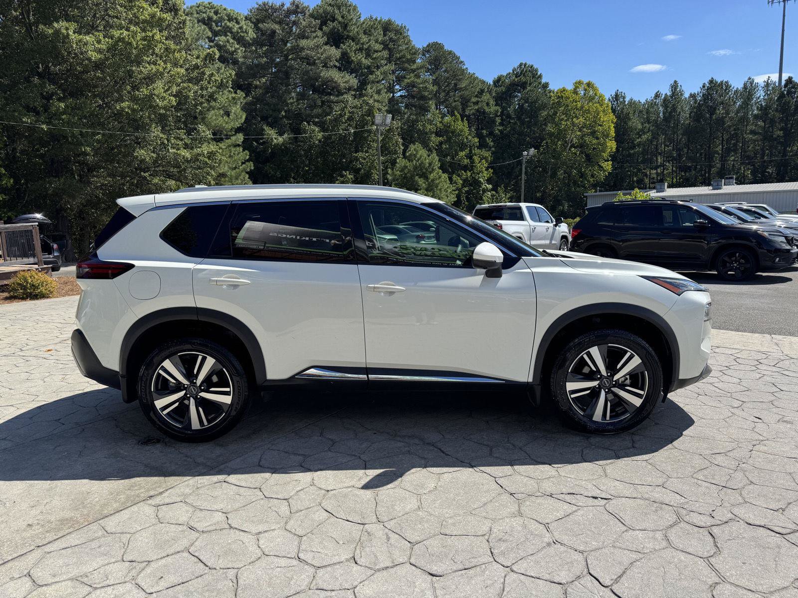 Used 2023 Nissan Rogue SL FWD image 19