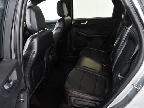 Used 2024 Ford Escape ST-Line w/ Tech Pack #1 AWD/4WD image 16