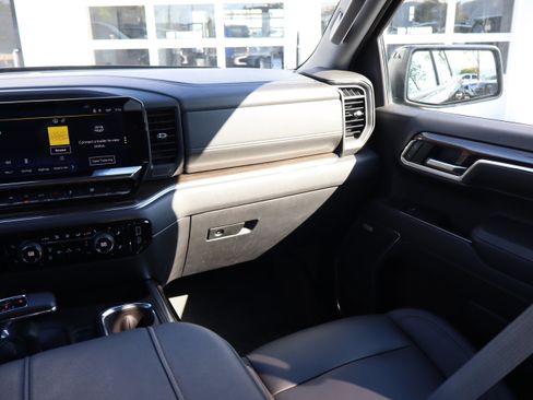 Used 2024 Chevrolet Silverado 1500 RST w/ Convenience Package II AWD/4WD image 16