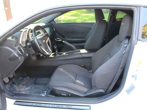 Used 2015 Chevrolet Camaro SS image 8