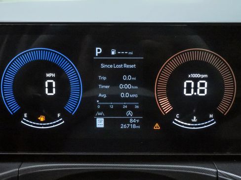 Certified 2024 Hyundai Santa Fe SE FWD image 22