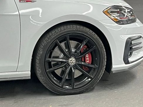 Certified 2021 Volkswagen GTI S image 38