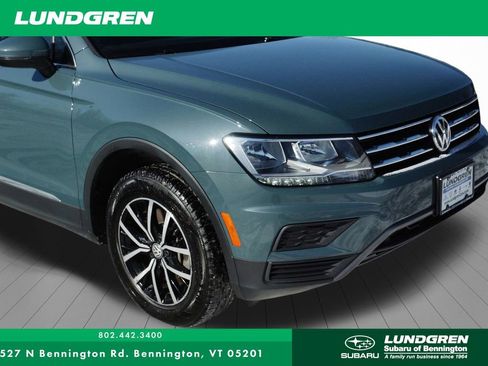 Used 2021 Volkswagen Tiguan SE image 34
