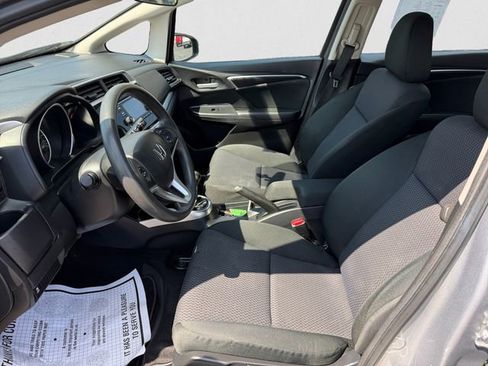 Used 2018 Honda Fit LX image 9