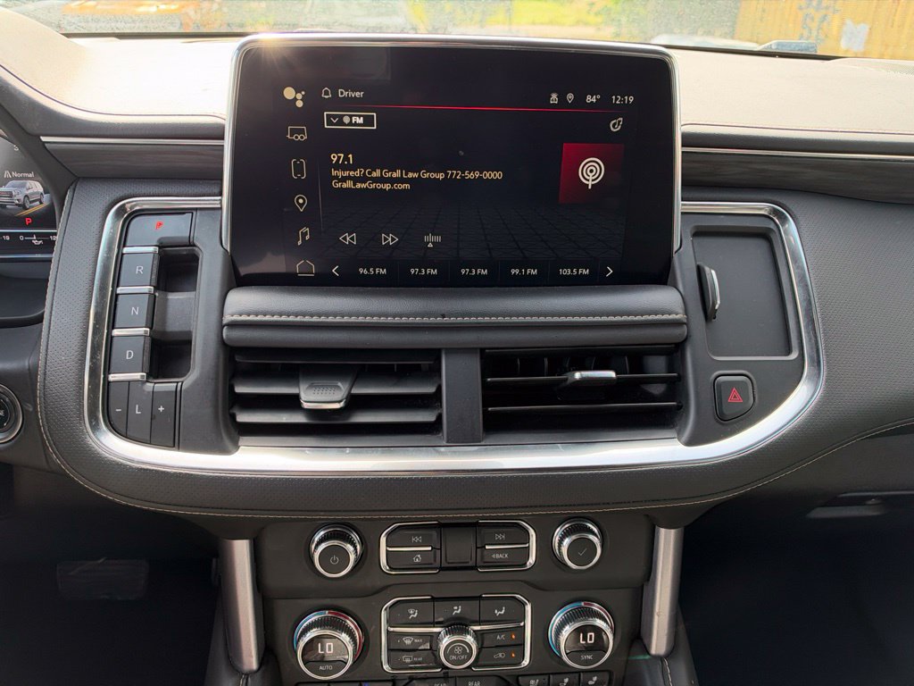 Used 2024 GMC Yukon SLT RWD image 12