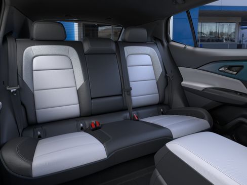 New 2026 Chevrolet Equinox EV LT FWD image 53