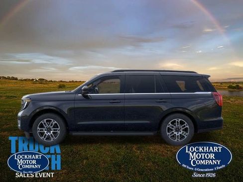 New 2025 Ford Expedition Active image 34