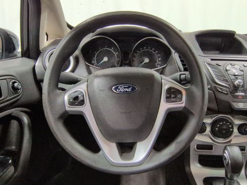 Used 2019 Ford Fiesta SE image 25