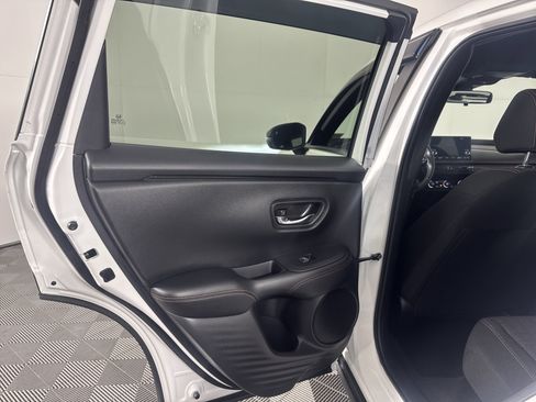 Used 2023 Honda HR-V Sport image 18