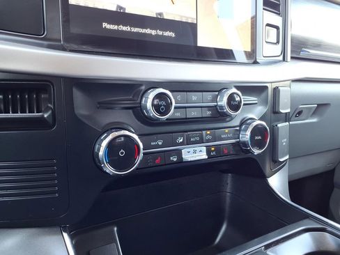 Used 2023 Ford F150 Lightning XLT image 19