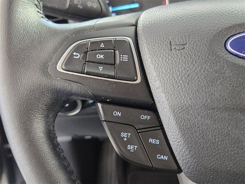 Used 2018 Ford EcoSport SE w/ SE Convenience Package image 21