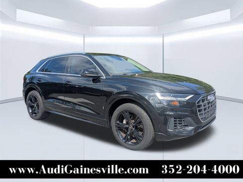 Used 2022 Audi Q8 Premium w/ Convenience Package AWD/4WD image 1