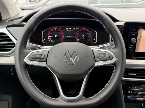 New 2026 Volkswagen Taos SEL AWD/4WD image 8