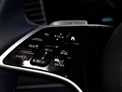 Certified 2026 Mercedes-Benz Maybach GLS 600 4MATIC image 58