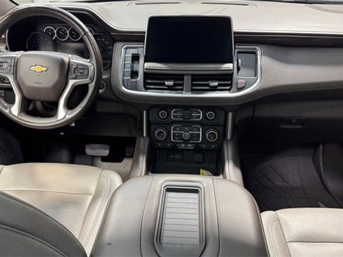 Used 2021 Chevrolet Tahoe LT w/ Rear Media and Nav Package image 19