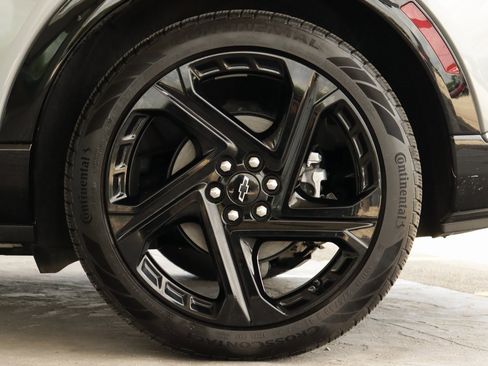 Used 2025 Chevrolet Equinox EV RS image 41