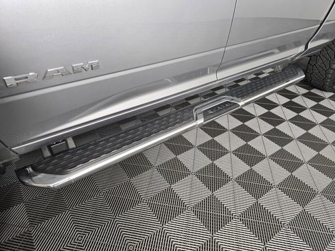 Used 2024 RAM 2500 Big Horn image 9