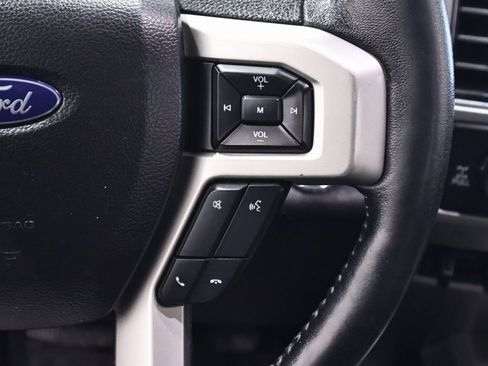 Certified 2019 Ford F250 Lariat w/ Lariat Ultimate Package image 27