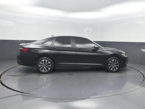 Used 2025 Volkswagen Jetta S FWD image 25