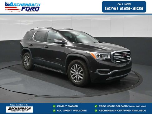 Used 2017 GMC Acadia SLE AWD/4WD image 1