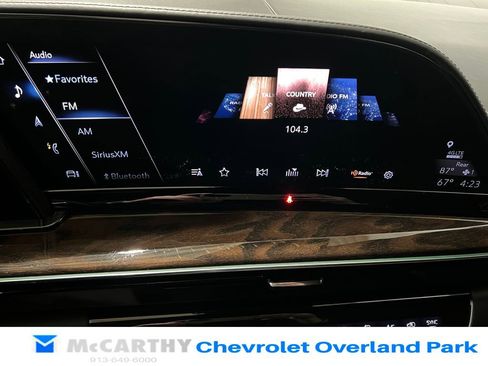 Used 2021 Cadillac Escalade ESV Sport Platinum w/ LPO, ONYX Package image 22