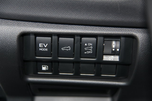 Used 2025 Subaru Forester Premium AWD/4WD image 33