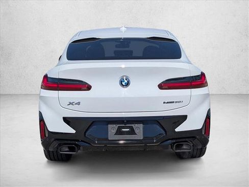 Certified 2023 BMW X4 xDrive30i w/ M Sport Package image 5