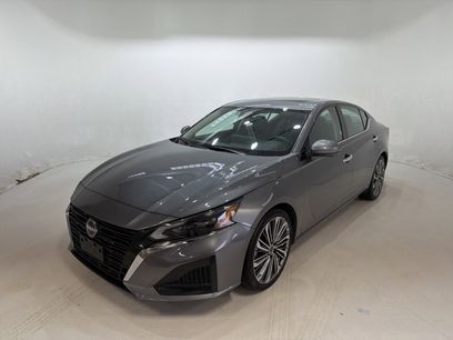 Used 2023 Nissan Altima 2.5 SL