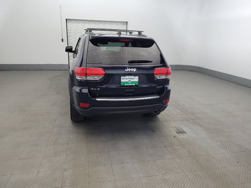 Used 2016 Jeep Grand Cherokee Limited AWD/4WD image 6