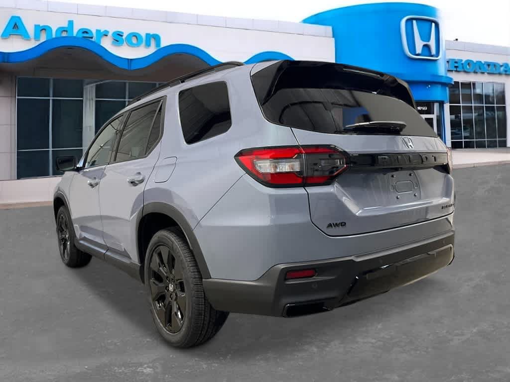 New 2026 Honda Pilot Black Edition image 3