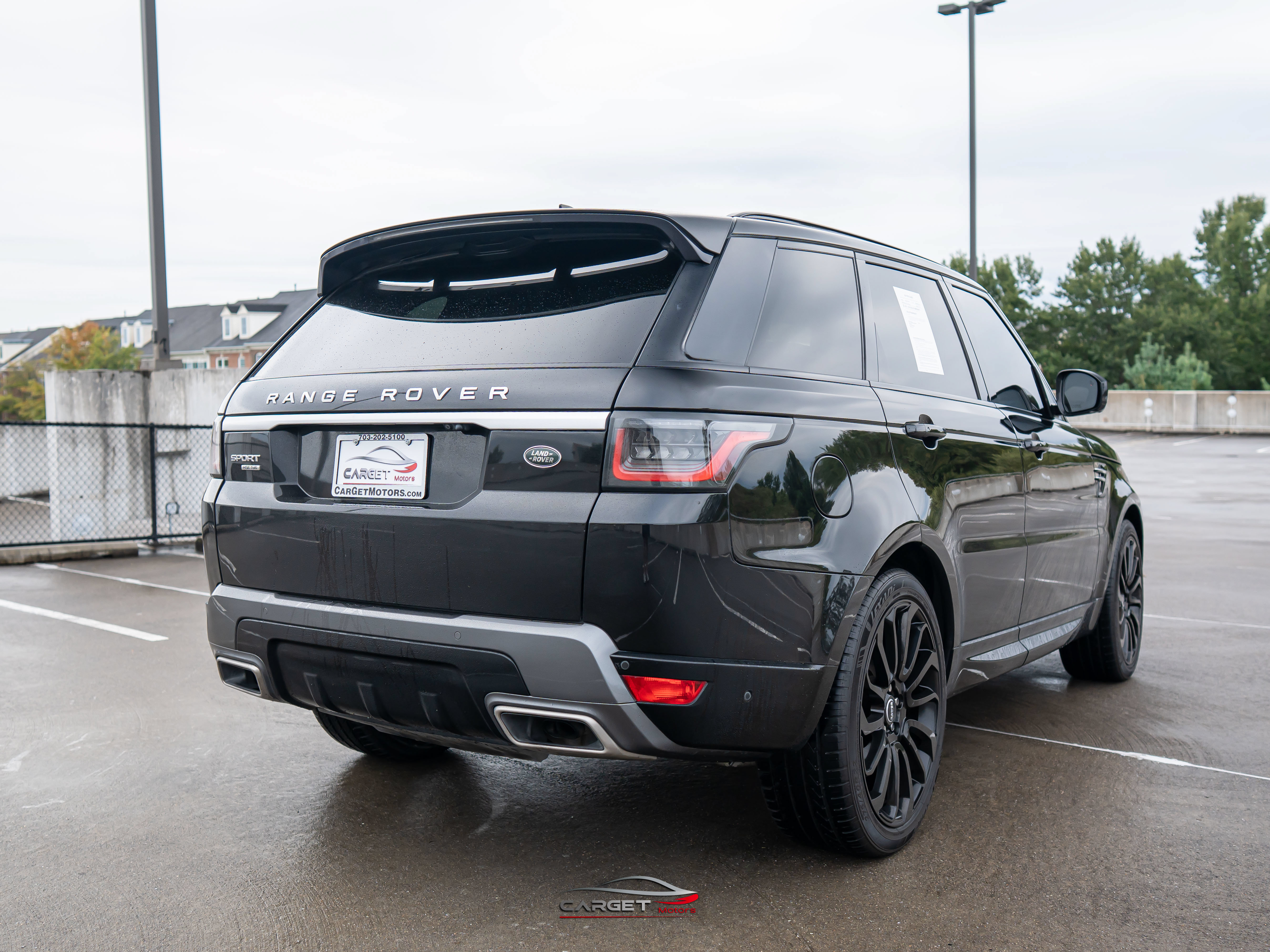 Used 2018 Land Rover Range Rover Sport HSE AWD/4WD image 7