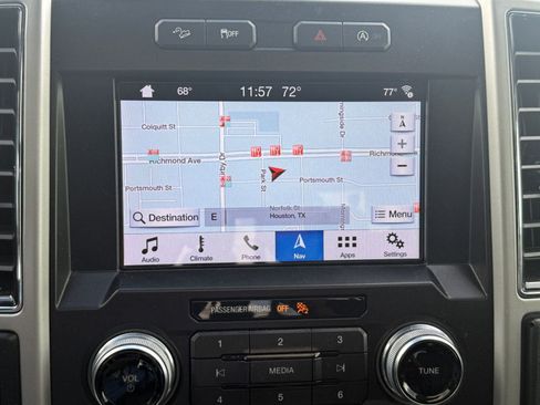 Used 2019 Ford F150 Lariat w/ Equipment Group 502A Luxury image 27