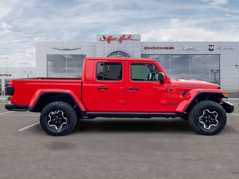 Used 2020 Jeep Gladiator Rubicon AWD/4WD image 6