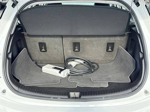 Used 2023 Chevrolet Bolt LT image 13