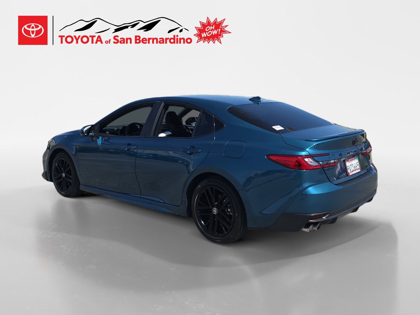 Certified 2025 Toyota Camry SE w/ Convenience Package FWD image 3