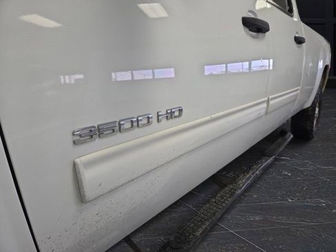 Used 2014 GMC Sierra 3500 SLE image 36