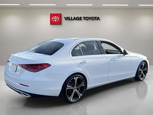 Used 2024 Mercedes-Benz C 300 Sedan image 5