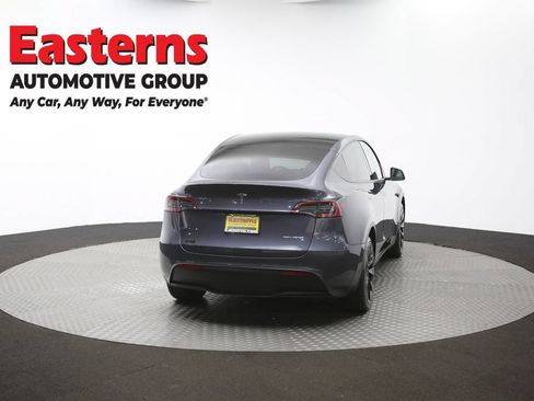 Used 2021 Tesla Model Y Long Range AWD/4WD image 33