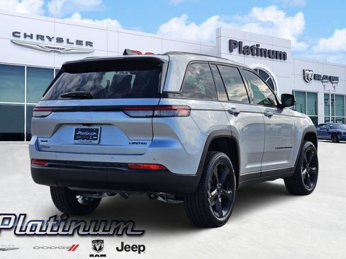 New 2025 Jeep Grand Cherokee Limited image 5