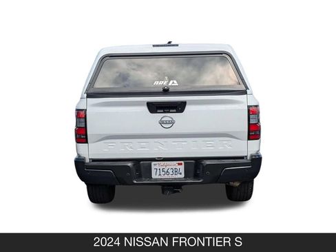 Used 2024 Nissan Frontier S w/ Technology Package RWD image 9