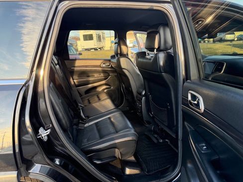 Used 2014 Jeep Grand Cherokee Limited image 22